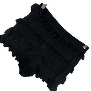 AWESOME LUXE BLACK RUFFLED ALL AROUND STRETCH MICRO MINI SHORTS! SZ L